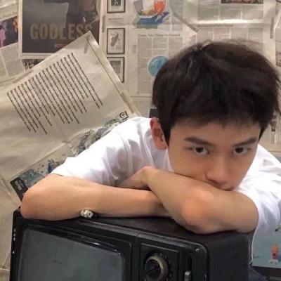 成熟大叔男人味十足微信头像(优选18张)