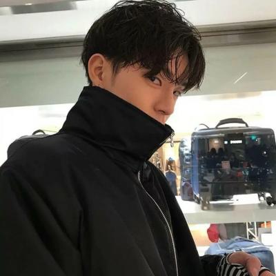 成熟大叔男人味十足微信头像(优选18张)