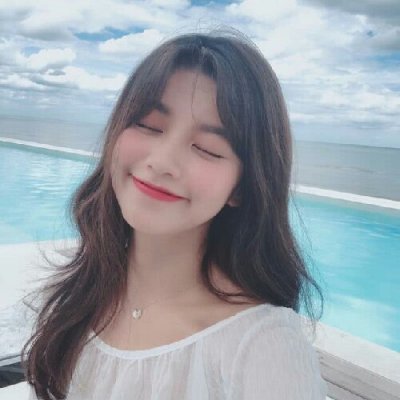 最新好看的网红女生头像大全图片(精选18张)