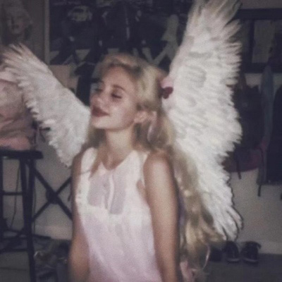 最新好看的网红女生头像大全图片(精选18张)