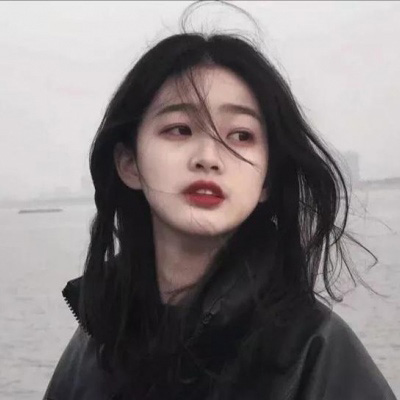 最新好看的网红女生头像大全图片(精选18张)