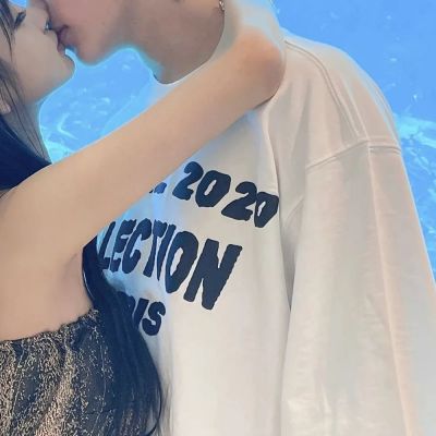 2023年最火爆的高清情侣头像图片(20张)