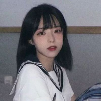 2023女生流行头像图片大全(共20张)