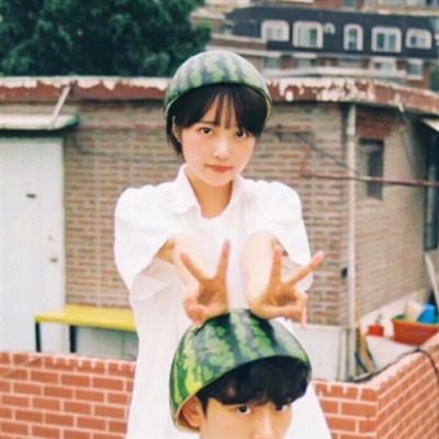 全网最火的情侣头像图片(精选18张)