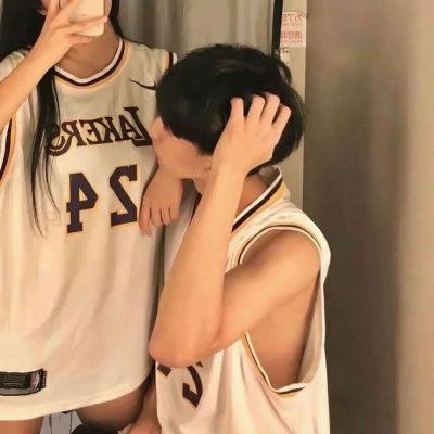 高级感不俗气的情侣头像(18张)