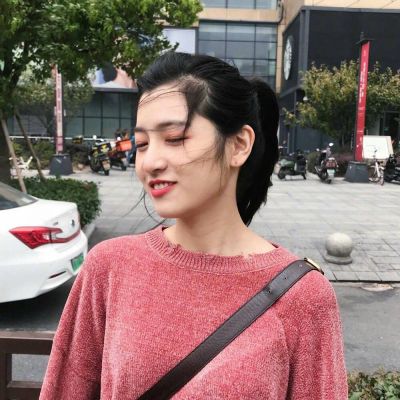 微笑头像女可爱图片大全(共20张)