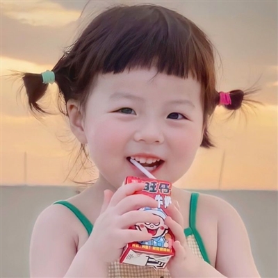 微笑头像女可爱图片大全(共20张)