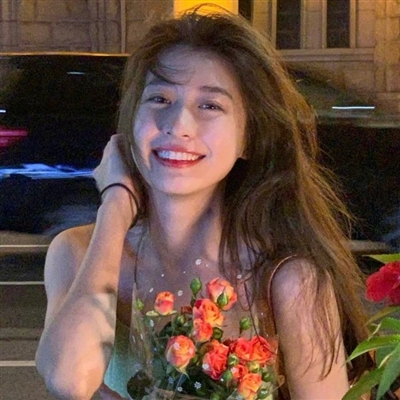 微笑头像女可爱图片大全(共20张)