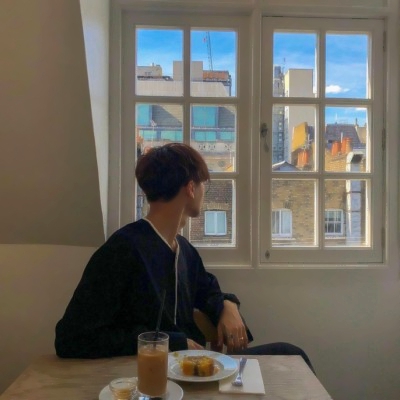 唯美个性的男生qq头像图片大全(18张)