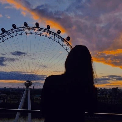 2023最新版的女生霸气头像(优选16张)