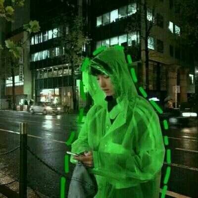 非常难发现的情侣头像一人一张(优选18张)