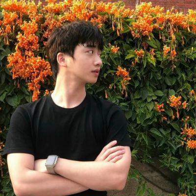 低调成熟微信情侣头像(精选14张)