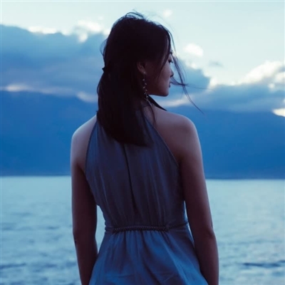 失落伤心难过的图片头像(优选26张)