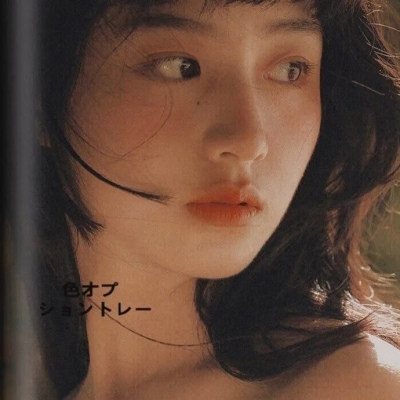 女孩头像霸气高冷头像(精选28张)