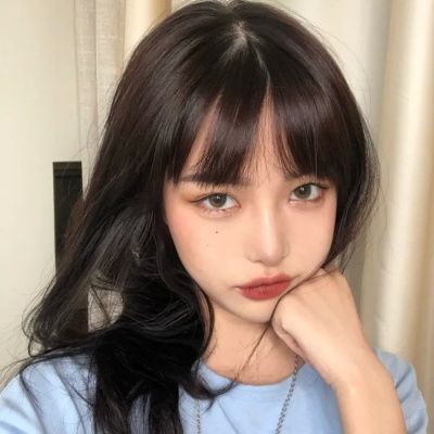 ins风雾霾蓝治愈系女生头像(精选16张)