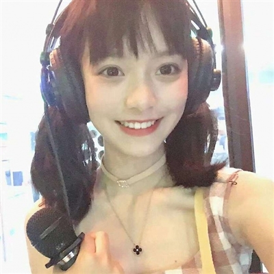 俏皮可爱的元气少女高清头像(18张)