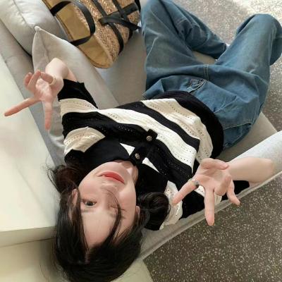 俏皮可爱的元气少女高清头像(18张)