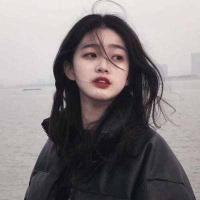 俏皮可爱的元气少女高清头像(18张)