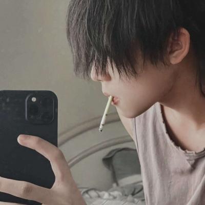 超拽帅哥男生头像图片大全(20张)