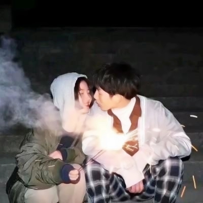 浪漫幸福的情侣qq头像图片大全(16张)