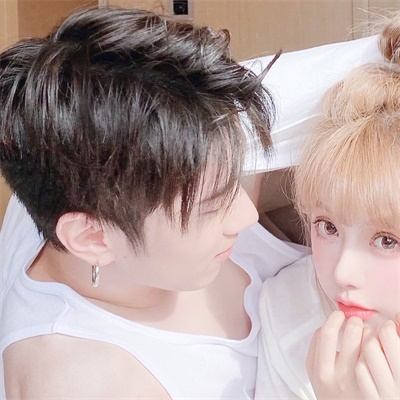 唯美又超级甜蜜的情头合集图片大全(共16张)