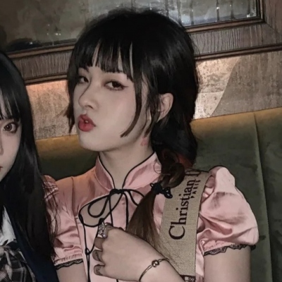 闺蜜头像霸气高冷两张(优选18张)