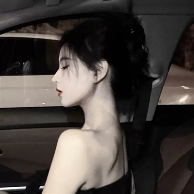 甜美可爱青春系女生头像图片(18张)