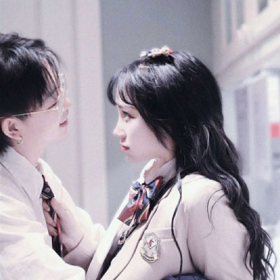 青春情侣头像一人一张(共16张)