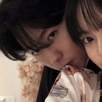 情侣头像霸气恩爱两张(16张)