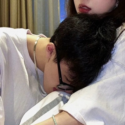 比较独特的情侣头像(16张)