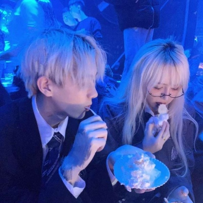 独一无二的情侣头像2023高清图片大全(共16张)