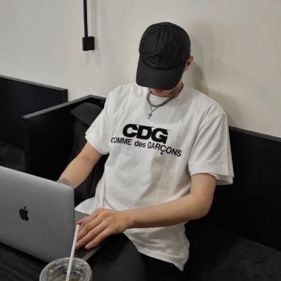 超级帅气的冷酷风格的男头像图片(优选20张)