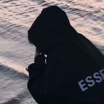 超级帅气的冷酷风格的男头像图片(优选20张)