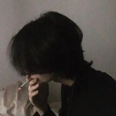 超酷高冷的男生头像(优选18张)