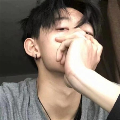 好看冷酷的男生头像(优选18张)