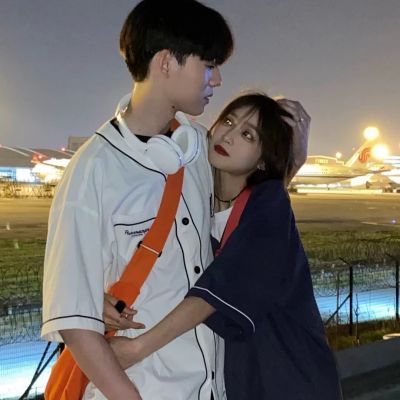 超甜超宠溺情侣头像(优选18张)