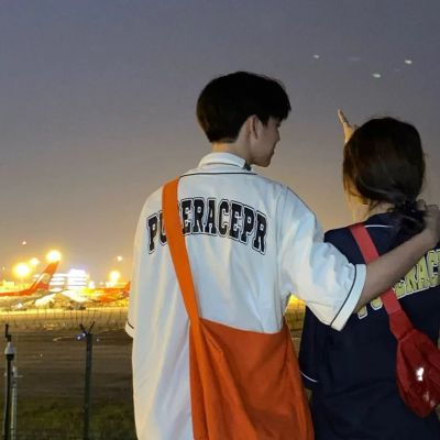 超甜超宠溺情侣头像(优选18张)