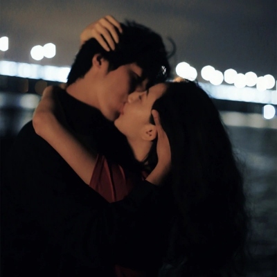 超甜超宠溺情侣头像(优选18张)