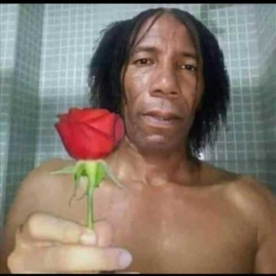 一看就知道脑子有病的头像(共18张)