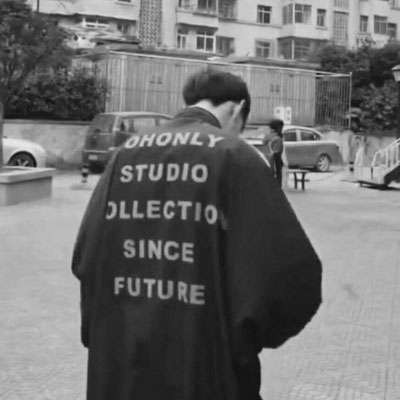 冷酷头像男生背影头像(优选16张)