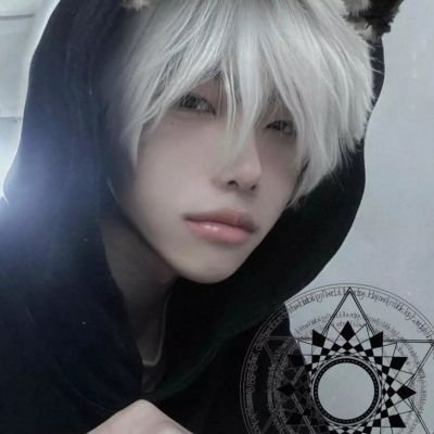 超级帅的超级拽的男生头像(优选32张)