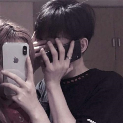 低调秀恩爱情侣头像(精选20张)