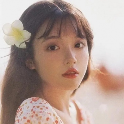 可盐可甜的女生头像(精选20张)