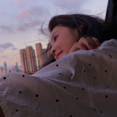 可盐可甜的女生头像(精选20张)