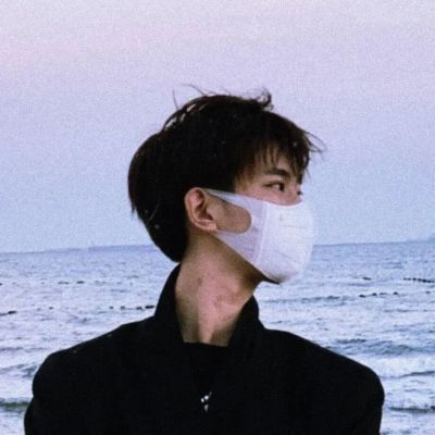 男生高端大气气质头像(20张)