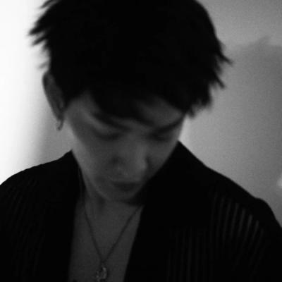 高端有品位男生头像(优选18张)