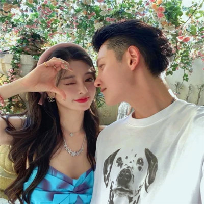 2023年最火爆的情侣头像(共18张)