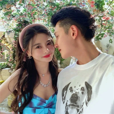 2023年最火爆的情侣头像(共18张)