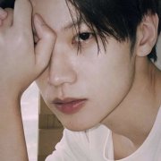 男生头像冷酷帅气图片(18张)