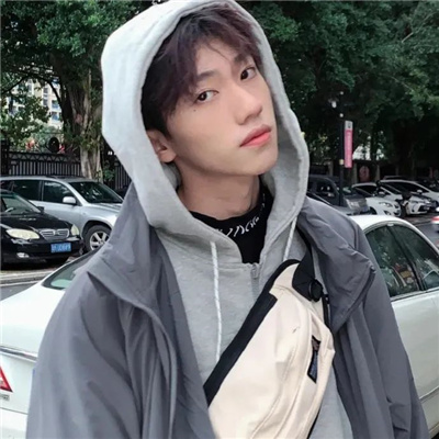 高清男生头像很帅的图片大全(精选18张)